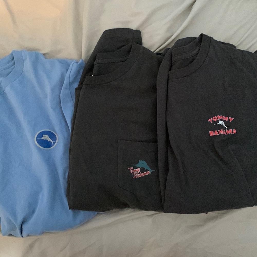3 Tommy Bahama tees good condition